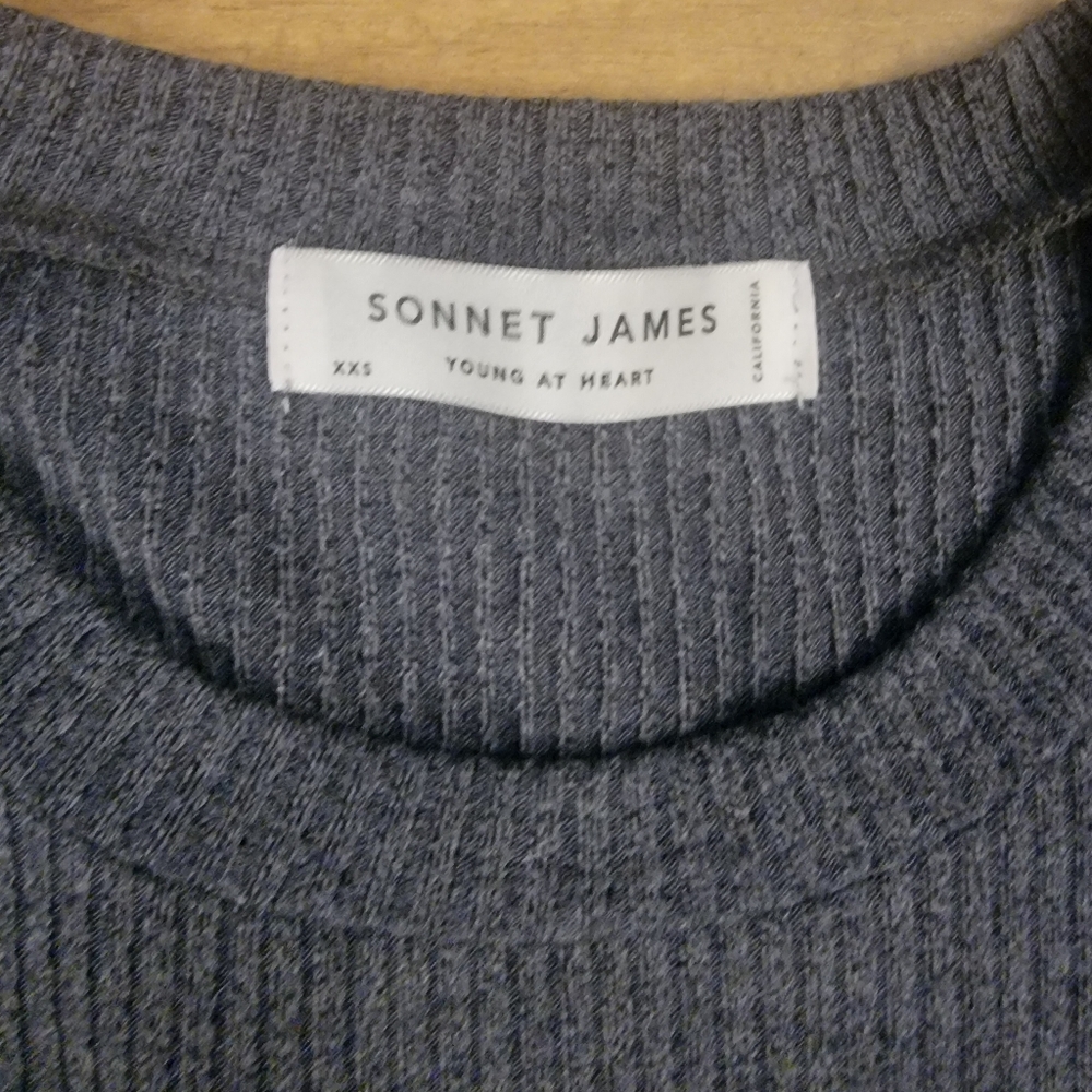 SONNET JAMES Skirt Set - Picture 4 of 9